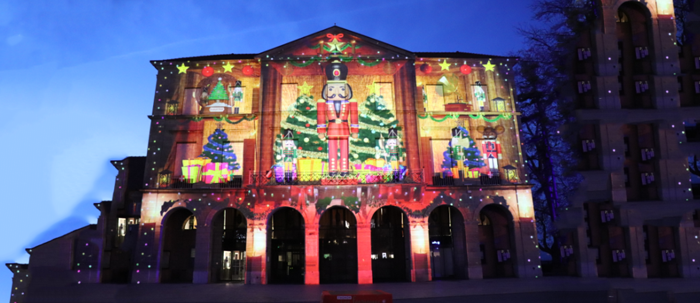 Spectacle son et lumière